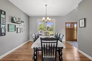 11126 N 1000 W, Demotte, IN 46310 - Photo 4