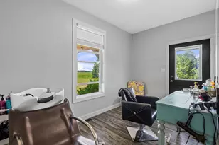 11126 N 1000 W, Demotte, IN 46310 - Photo 14