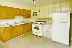 84 W 850 N, Valparaiso, IN 46385 - Photo 2