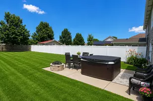 346 Fox Trail Ct, Hobart, IN 46342 - Photo 16