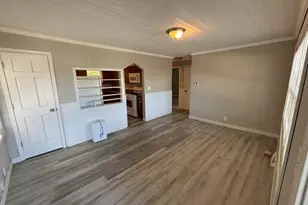1815 E 28th Ave, Lake Station, IN 46405 - Photo 4