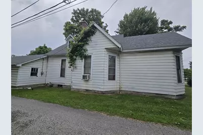 17 N Gum Street, North Vernon, IN 47265 - Photo 2