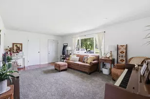 520 E Pike St, Kirklin, IN 46050 - Photo 8