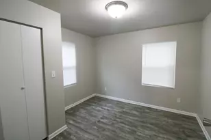 5309 E 13th Pl, Gary, IN 46403 - Photo 12
