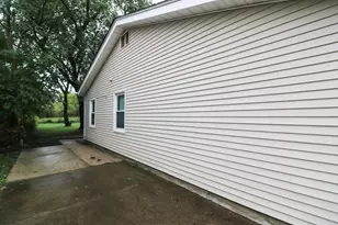 5309 E 13th Pl, Gary, IN 46403 - Photo 16