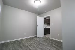 5309 E 13th Pl, Gary, IN 46403 - Photo 14