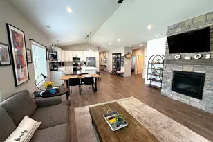18 Levanno Dr, Crown Point, IN 46307 - Photo 6