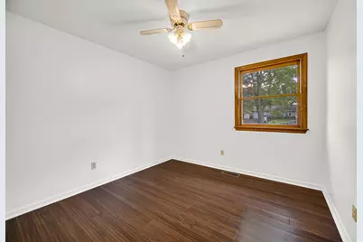 433 Nantucket Road, Valparaiso, IN 46385 - Photo 14