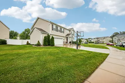 366 E 130th Lane, Crown Point, IN 46307 - Photo 4