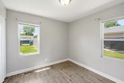 6610 Rhode Island Avenue, Hammond, IN 46323 - Photo 14