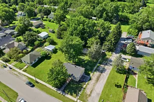 110 W Grove St, Wheatfield, IN 46392 - Photo 24