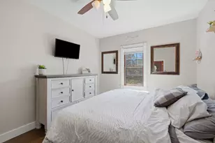 110 W Grove St, Wheatfield, IN 46392 - Photo 10