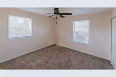 4601 Bedford Road, Valparaiso, IN 46383 - Photo 16