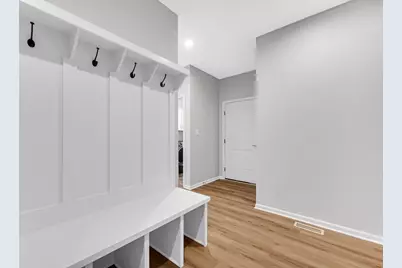 703 Druim Trail, Crown Point, IN 46307 - Photo 18