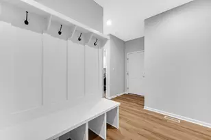 703 Druim Tr, Crown Point, IN 46307 - Photo 18