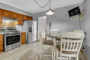 508 James Wittchen Dr, Schererville, IN 46375 - Photo 8