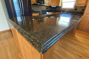 303 Pinehurst Ct E, Valparaiso, IN 46383 - Photo 14