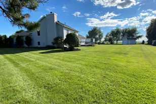 303 Pinehurst Ct E, Valparaiso, IN 46383 - Photo 68