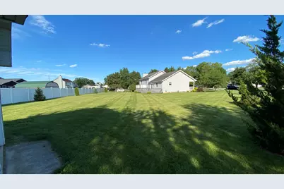 303 Pinehurst Court E, Valparaiso, IN 46383 - Photo 64