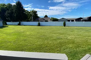 303 Pinehurst Ct E, Valparaiso, IN 46383 - Photo 52