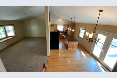 303 Pinehurst Court E, Valparaiso, IN 46383 - Photo 38