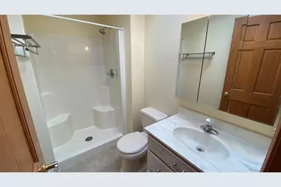 303 Pinehurst Court E, Valparaiso, IN 46383 - Photo 28