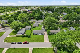 8004 Jennings Pl, Merrillville, IN 46410 - Photo 20