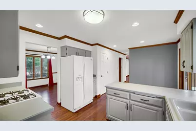 1124 Lisa Lane, Schererville, IN 46375 - Photo 8