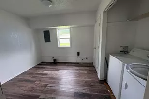211 Railroad, Kentland, IN 47951 - Photo 4