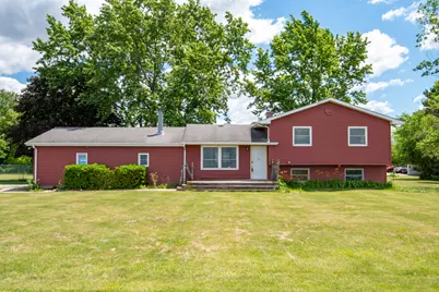 761 S 300 E, La Porte, IN 46350 - Photo 6