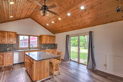 761 S 300 E, La Porte, IN 46350 - Photo 10