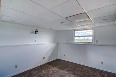 761 S 300 E, La Porte, IN 46350 - Photo 28