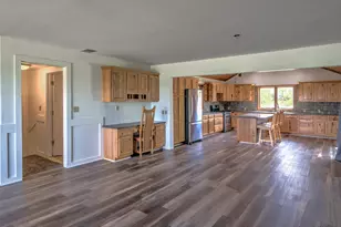 761 S 300 E, La Porte, IN 46350 - Photo 16