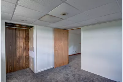 761 S 300 E, La Porte, IN 46350 - Photo 26