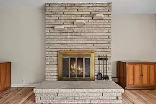 136 Country Club Dr, La Porte, IN 46350 - Photo 4