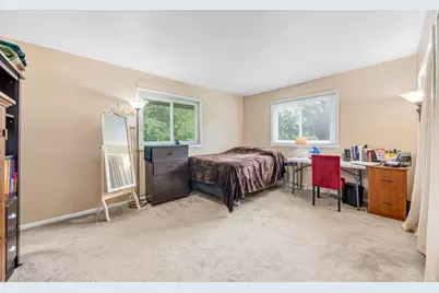 2337 Four Seasons Parkway, Crown Point, IN 46307 - Photo 6
