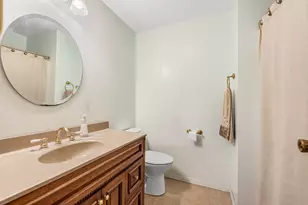 2337 Four Seasons Pkwy, Crown Point, IN 46307 - Photo 10