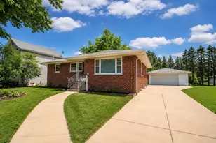 548 South St, Munster, IN 46321 - Photo 1