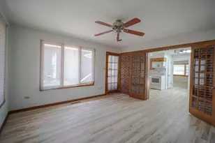 548 South St, Munster, IN 46321 - Photo 6