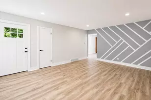 548 South St, Munster, IN 46321 - Photo 8