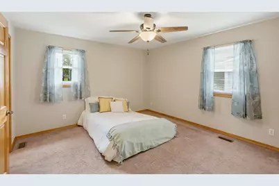 5015 W Main Street, Lowell, IN 46356 - Photo 12