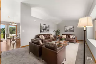 9497 Shelby Ln, Crown Point, IN 46307 - Photo 4