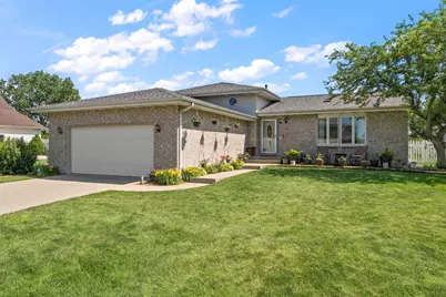 7531 E 106th Avenue, Crown Point, IN 46307 - Photo 1