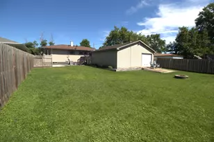 1416 N Harvey St, Griffith, IN 46319 - Photo 2