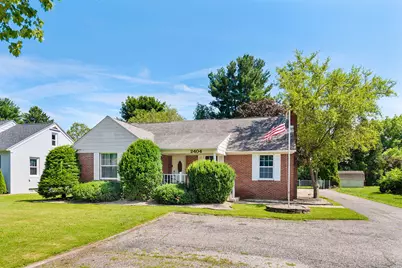 2404 Monroe Street, La Porte, IN 46350 - Photo 2