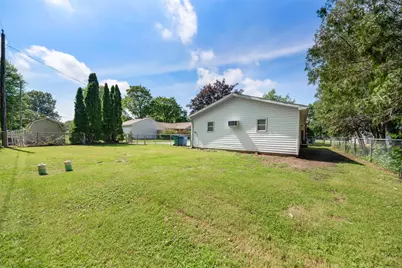 2404 Monroe Street, La Porte, IN 46350 - Photo 18