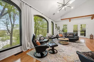 718 N Old Suman Rd, Valparaiso, IN 46383 - Photo 6