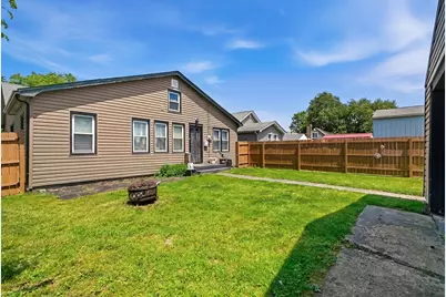 905 W 38th Avenue, Hobart, IN 46342 - Photo 18