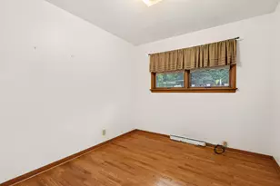 1 Locust Pl, Portage, IN 46368 - Photo 16