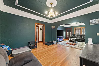 8829 Parrish Avenue, Highland, IN 46322 - Photo 6